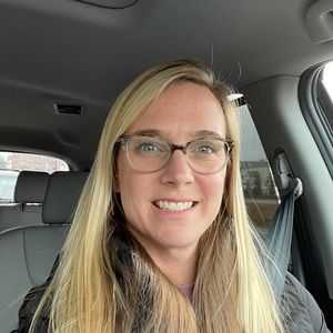 Meet your Posher, Andrea